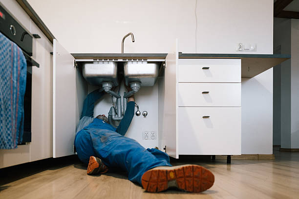 Professional Drain Cleaning technician working in Ottawa Lake, MI